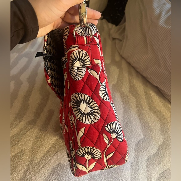 Vera Bradley Deco Daisy Messenger/Laptop Bag - Picture 7 of 16